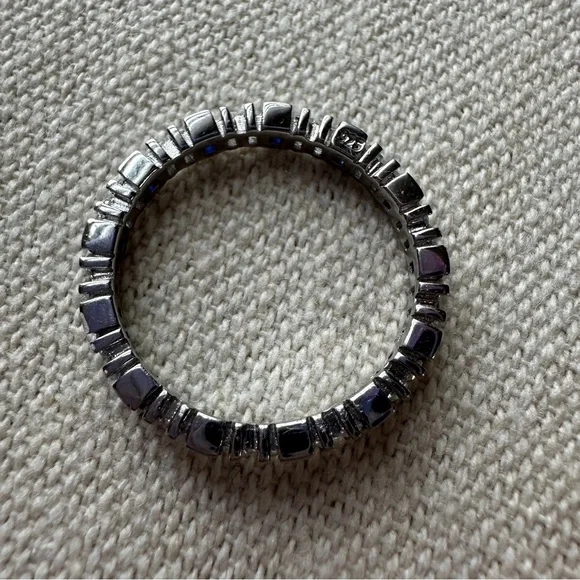 925 Sterling Silver Ring Sapphires and lab diamonds? - Picture 5 of 7